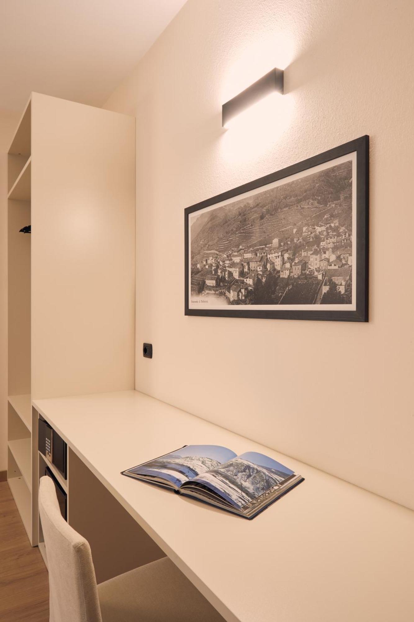 Le Corti Dei Sassi Bed and Breakfast Berbenno di Valtellina Værelse billede